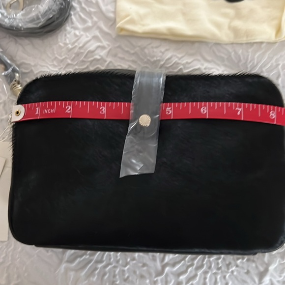 NWT UGG Crossbody Bag - Picture 8 of 12